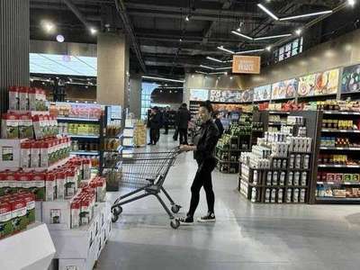 免稅店開到居民區(qū)！濟南綜保區(qū)跨境商品展示體驗中心啟動，開啟購物新體驗